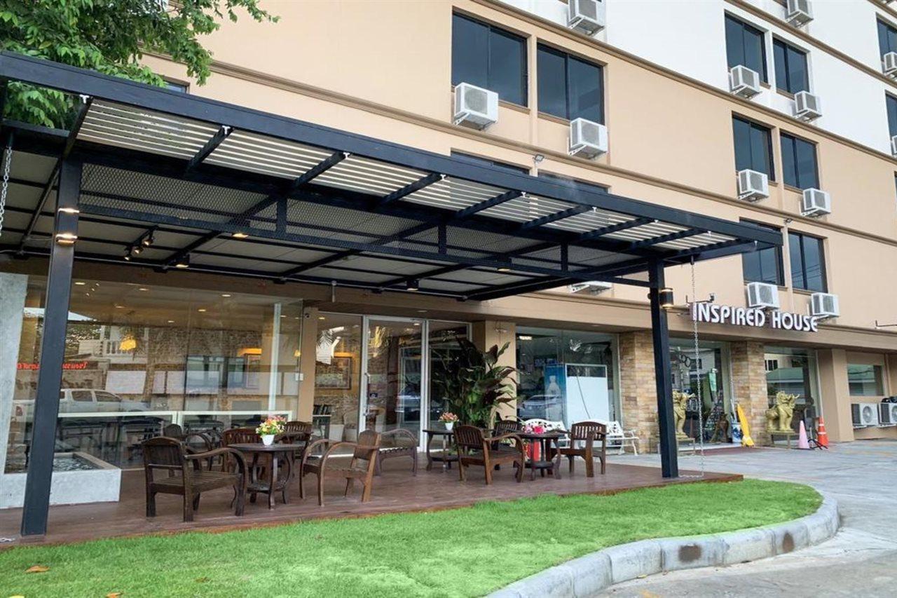 Inspire House Hotel Чиангмай Екстериор снимка