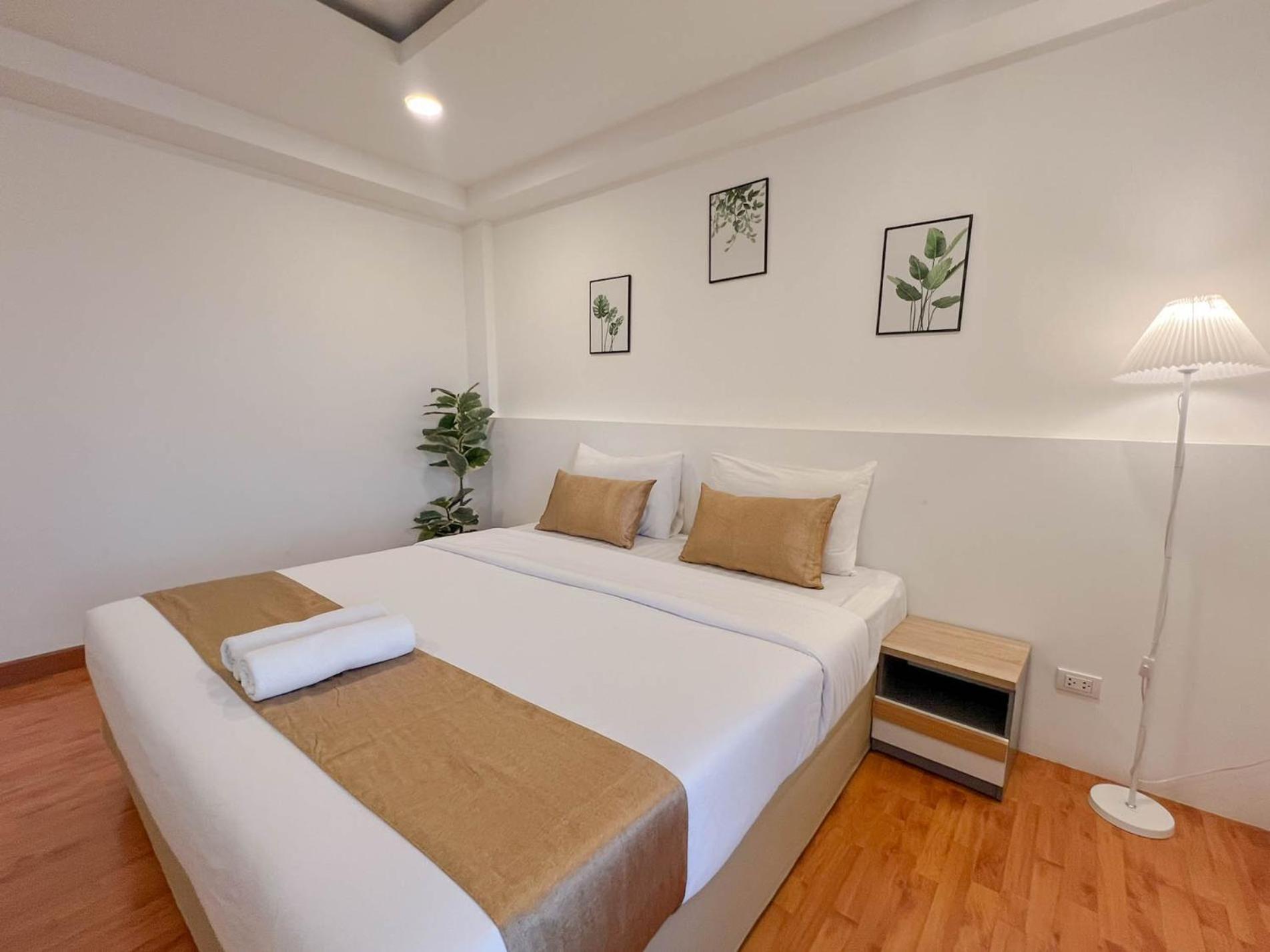 Inspire House Hotel Чиангмай Екстериор снимка