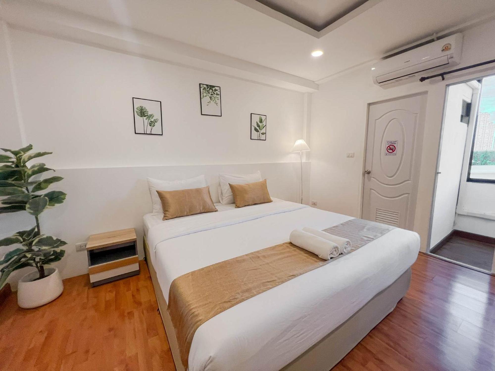 Inspire House Hotel Чиангмай Екстериор снимка