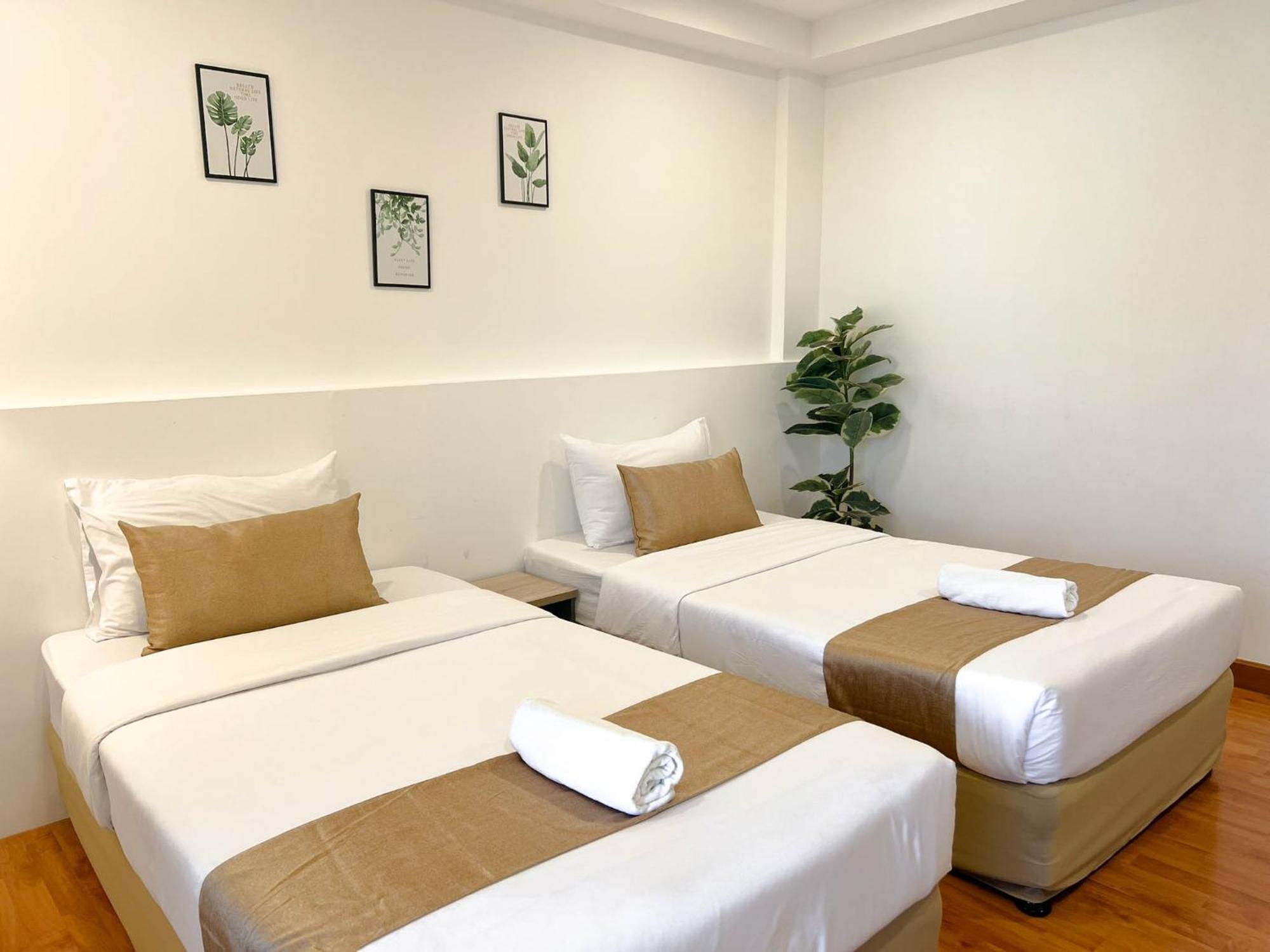 Inspire House Hotel Чиангмай Екстериор снимка