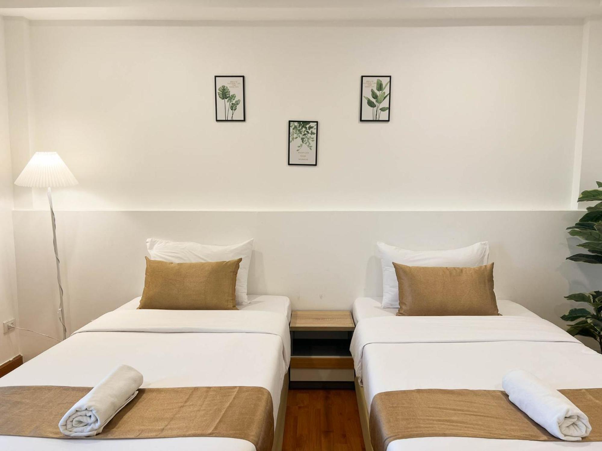 Inspire House Hotel Чиангмай Екстериор снимка