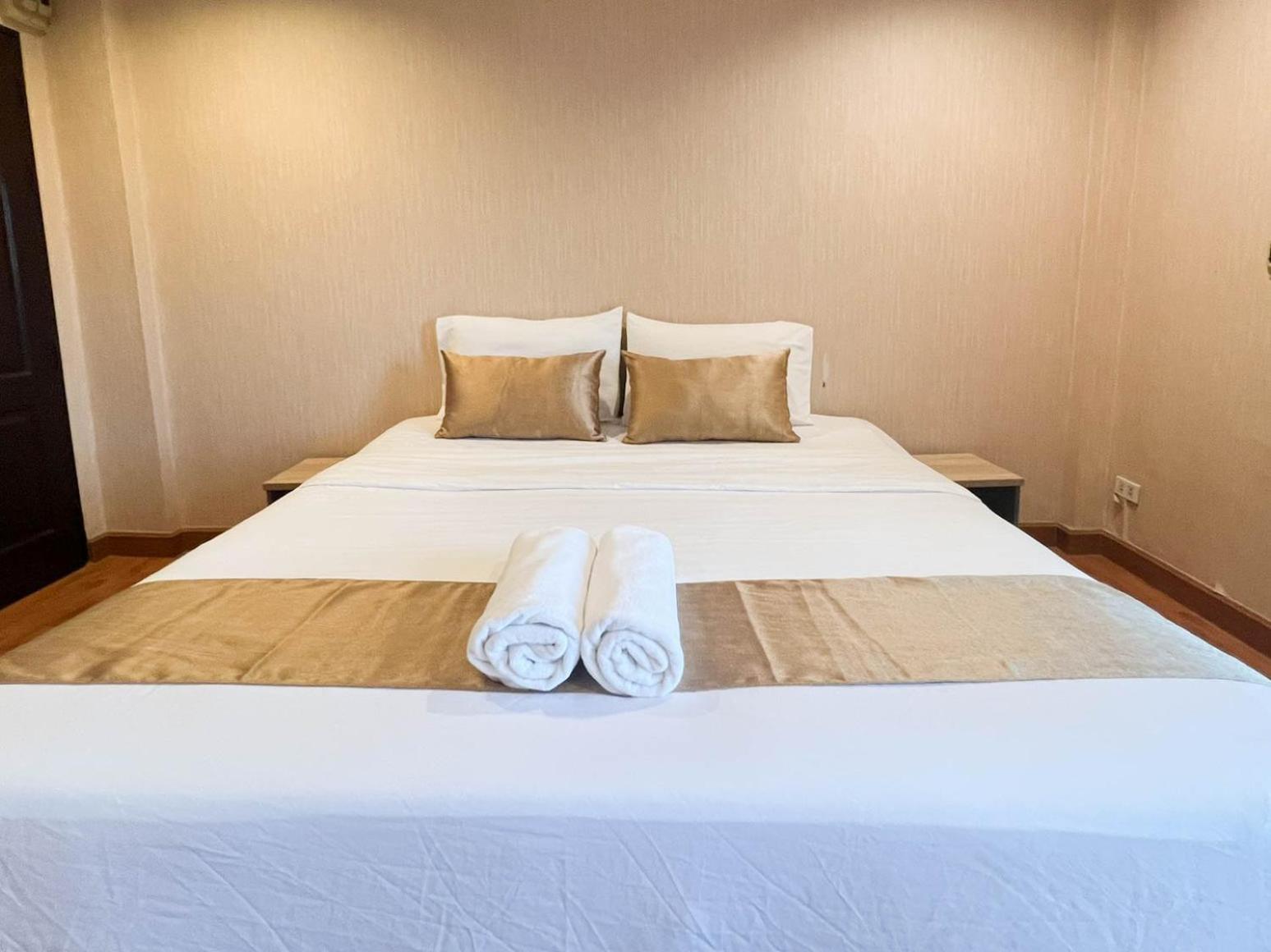 Inspire House Hotel Чиангмай Екстериор снимка